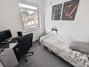 Photo 7- click for photo gallery